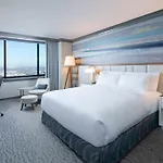 The Lofton Hotel Minneapolis, Tapestry Collection By Hilton