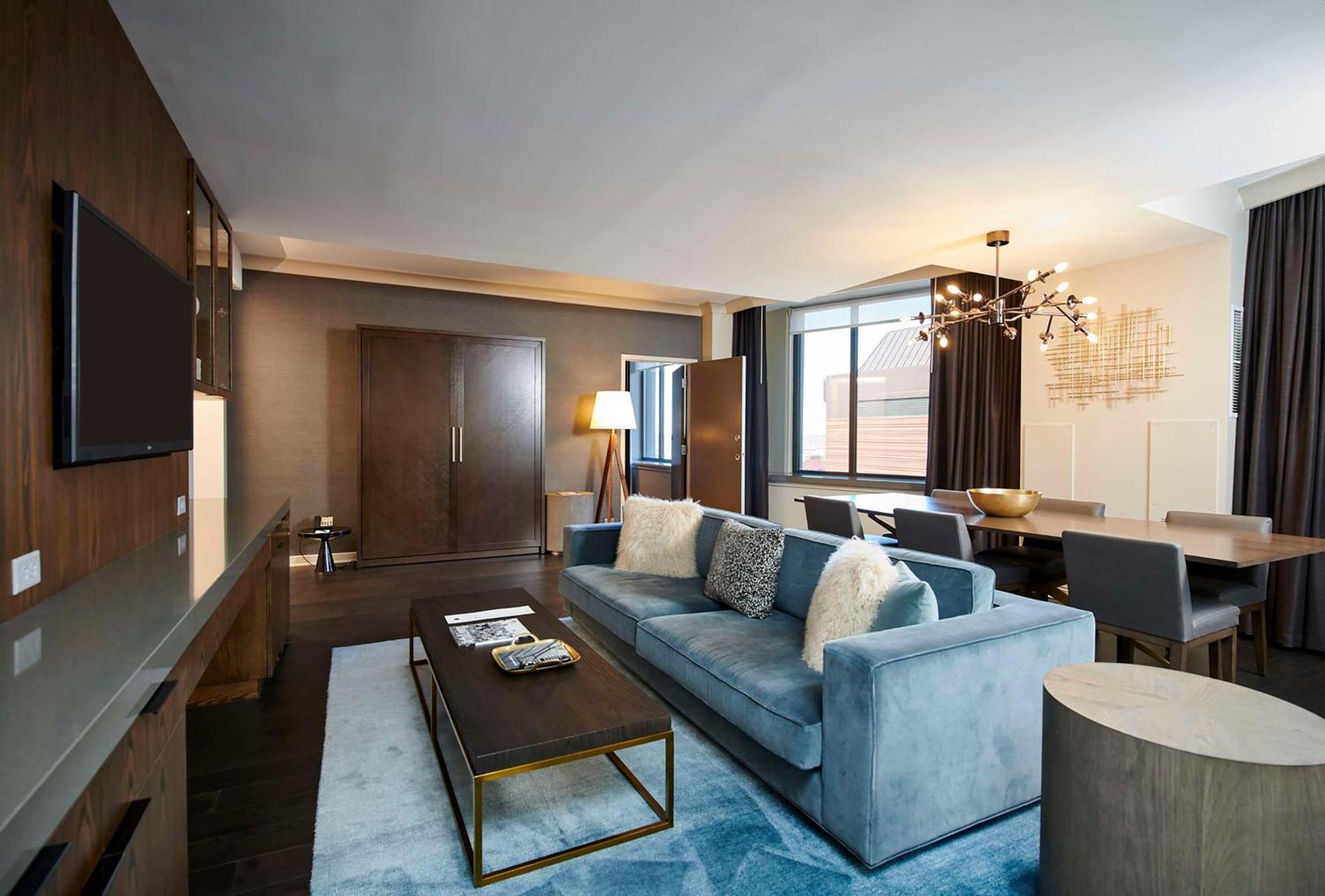 Hotel The Lofton Minneapolis, Tapestry Collection By Hilton